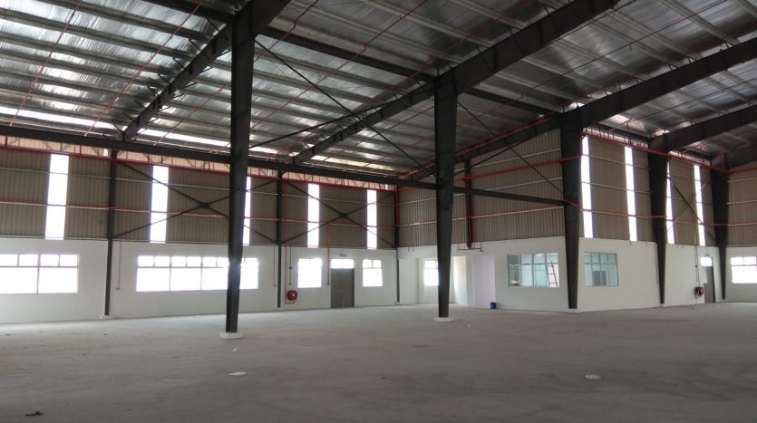 Detached Factory At Desa Cemerlang For Sale