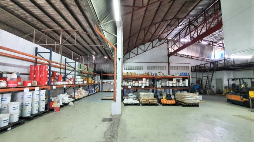 Senai Semi Detached Factory For Rent