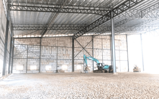 Senai Warehouse For Rent