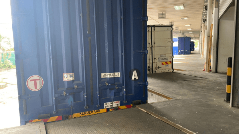 Bonded Warehouse PTP Gelang Patah For Rent